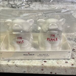White Pig Salt & Pepper Shaker Set